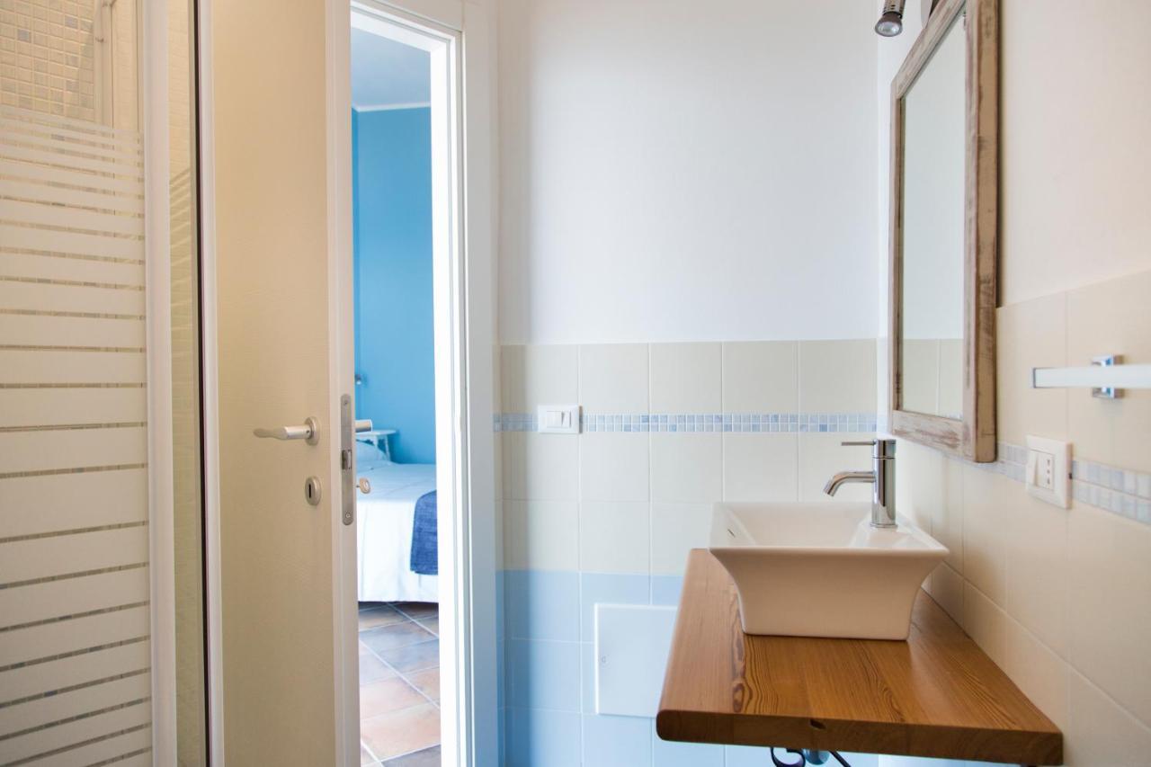 Nereidi Bed & Breakfast Санта Флавия Екстериор снимка
